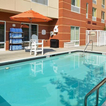 Fairfield Inn & Suites Уайт-Марш Экстерьер фото