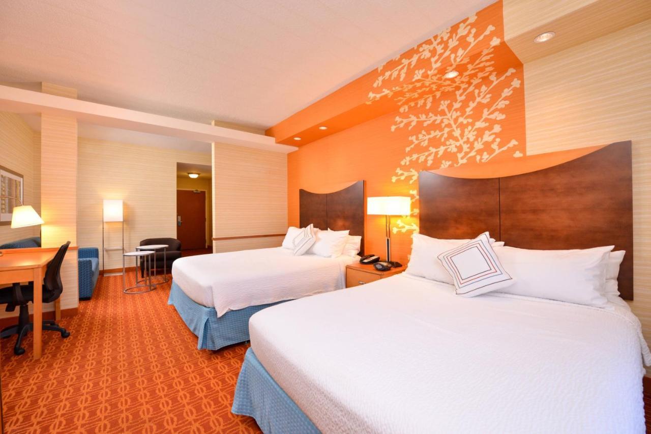Fairfield Inn & Suites Уайт-Марш Экстерьер фото