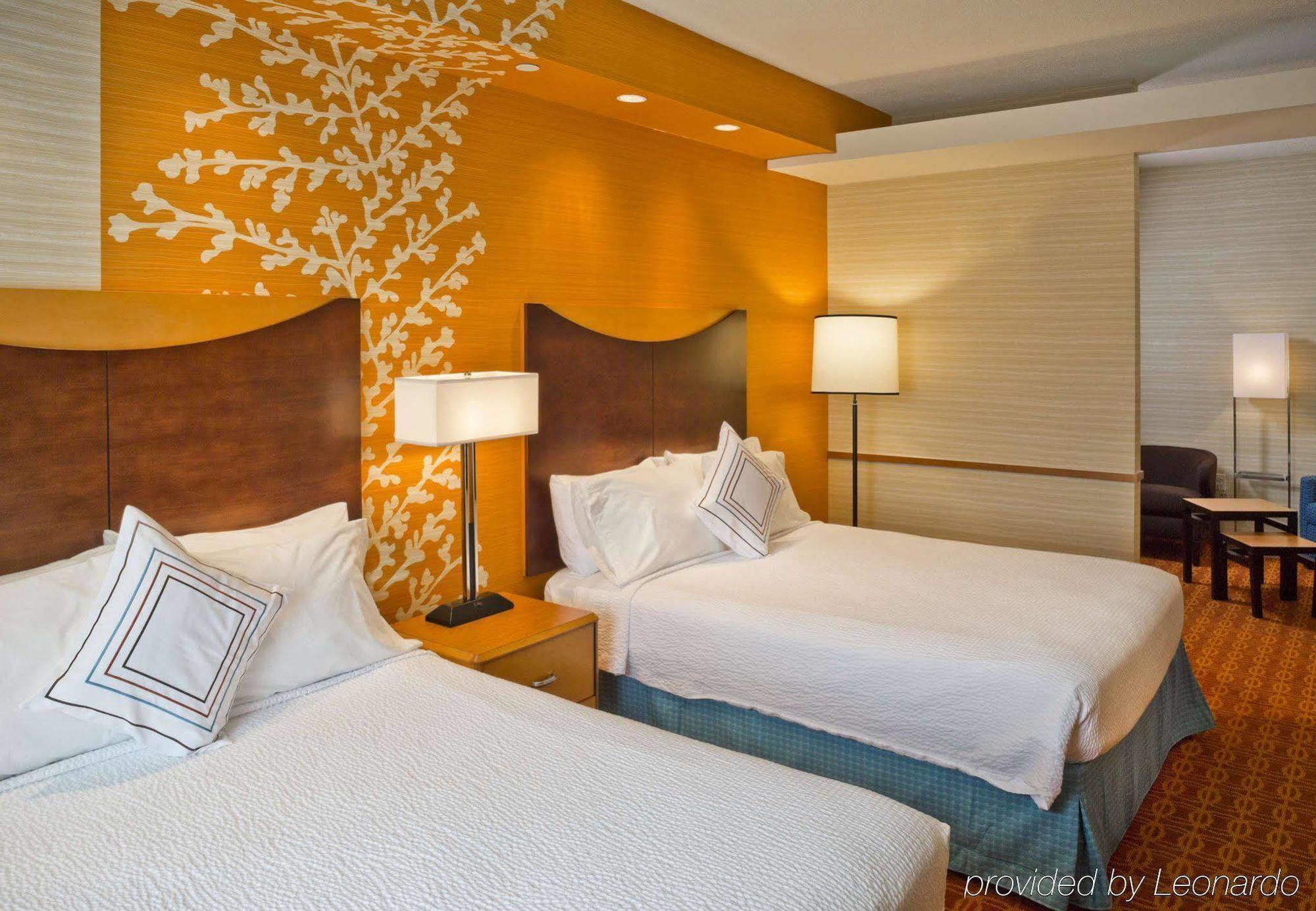 Fairfield Inn & Suites Уайт-Марш Экстерьер фото