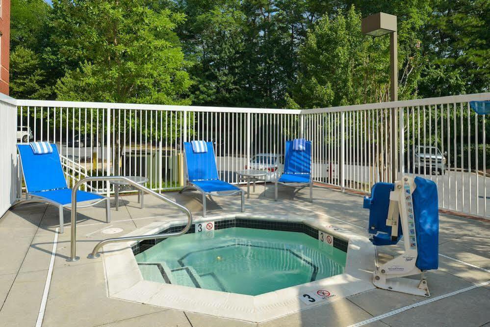 Fairfield Inn & Suites Уайт-Марш Экстерьер фото